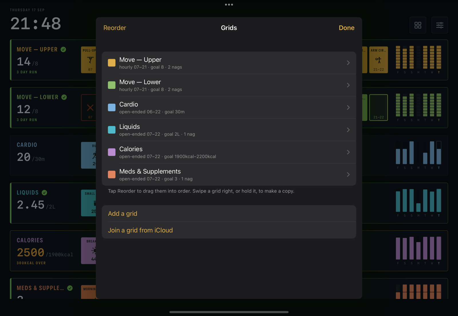 The grids list: each grid with its shape, hours, goal and nag count, and a cloud icon for the ones in iCloud